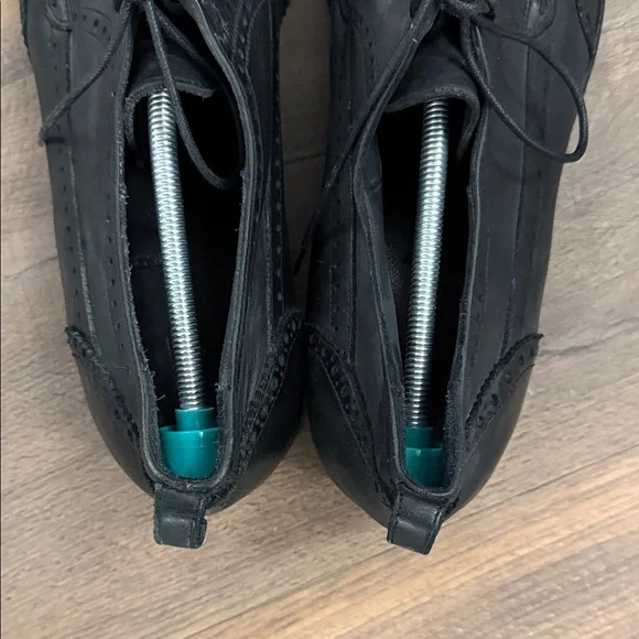 Alexander McQueen Black Brogue Leather Oxfords Size 43